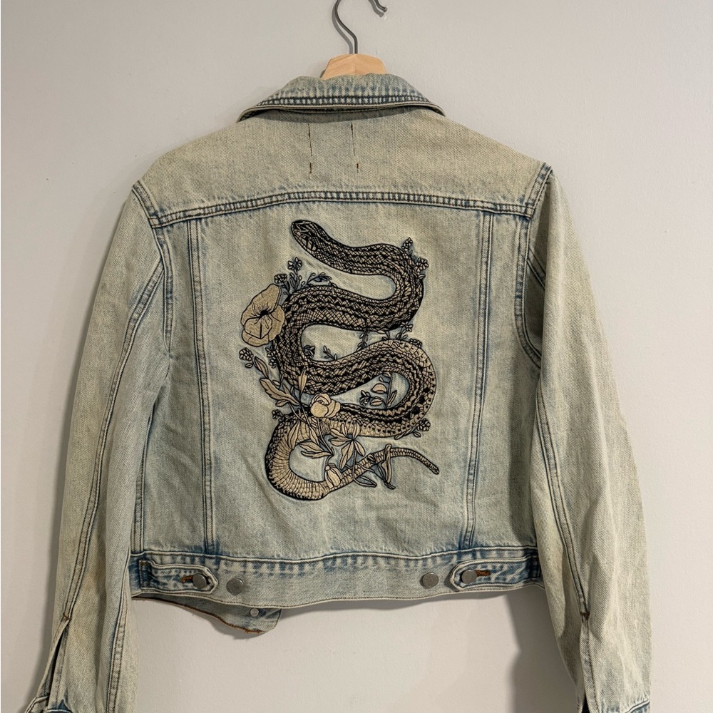 BDG Light Blue Denim Jacket with Embroidery (S)